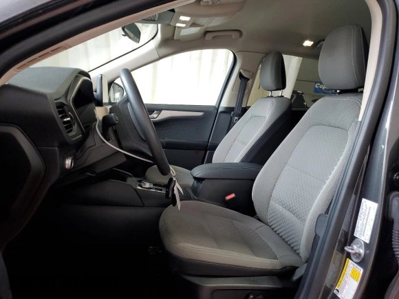 2020 Ford Escape SE с VIN 1FMCU9G61LUA27507, выставлен на аукционе Copart как лот 62779125 с пробегом 138 656 миль миль и Чистый • Clean title. История ставок и продаж доступна на DreamBid. Изображение 7.