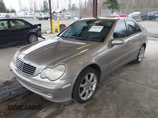 2003 Mercedes-Benz C 230 Kompressor with VIN WDBRF40J43F385553, listed as a IAAI auction lot 41614596 with 196,640 mi miles and . Bid and sale history available at DreamBid. Image 16.