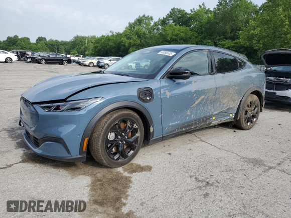 2024 Ford Mustang Mach-E Select with VIN 3FMTK1R42RMA21117, listed as a Copart auction lot 60095535 with 5,105 mi miles and Salvage title. Bid and sale history available at DreamBid. Image 1.