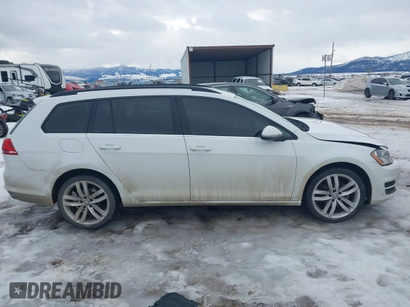 2015 Volkswagen Golf SportWagen TDI SE with VIN 3VWCA7AU0FM506614, listed as a IAAI auction lot 41552304 with 119,209 mi miles. Bid and sale history available at carsss.com. Image 14.