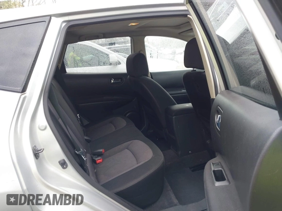 2009 Nissan Rogue SL with VIN JN8AS58T49W057083, listed as a IAAI auction lot 41987000 with 178,797 mi miles and . Bid and sale history available at DreamBid. Image 8.