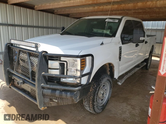 2019 Ford F-250 XL with VIN 1FT7W2B67KEE56965, listed as a Copart auction lot 55602715 with 189,947 mi miles and Clean title. Bid and sale history available at DreamBid. Image 1.