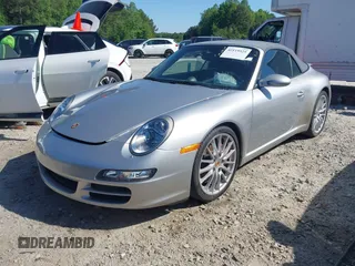 2006 Porsche 911 Carrera S z VIN WP0CB29976S766616, wystawiony jako IAAI lot #42119525 z przebiegiem 57 164 mil mil oraz . Historia ofert i sprzedaży dostępna na DreamBid. Obrazek 17.