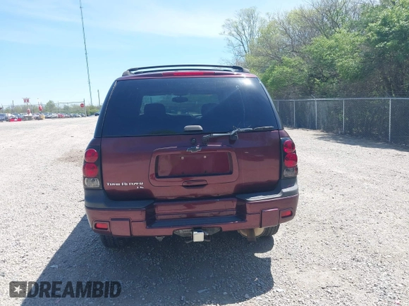 2007 Chevrolet TrailBlazer LS with VIN 1GNDS13S172275140, listed as a IAAI auction lot 42129093 with 212,903 mi miles and . Bid and sale history available at DreamBid. Image 17.