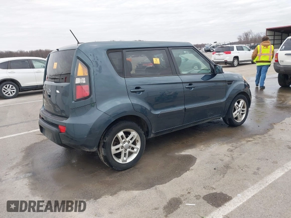 2011 Kia Soul + with VIN KNDJT2A24B7258457, listed as a IAAI auction lot 41751948 with 217,667 mi miles. Bid and sale history available at carsss.com. Image 4.