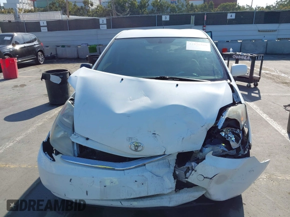 2008 Toyota Prius with VIN JTDKB20U483381640, listed as a IAAI auction lot 41976518 with 177,557 mi miles. Bid and sale history available at carsss.com. Image 12.