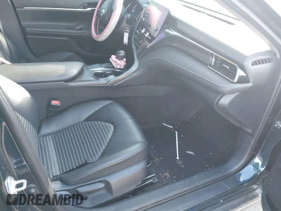 2021 Toyota Camry SE Nightshade with VIN 4T1G11AK8MU527456, listed as a IAAI auction lot 41422590 with 86,927 mi miles and . Bid and sale history available at DreamBid. Image 5.