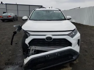 2021 Toyota RAV4 LE with VIN 2T3G1RFV0MW239133, listed as a Copart auction lot 46693685 with 64,964 mi miles and Salvage Title. Bid and sale history available at carsss.com. Image 5.