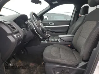 2017 Ford Explorer XLT with VIN 1FM5K8D82HGD81430, listed as a Copart auction lot 55413035 with 52,515 mi miles and Salvage title. Bid and sale history available at DreamBid. Image 7.