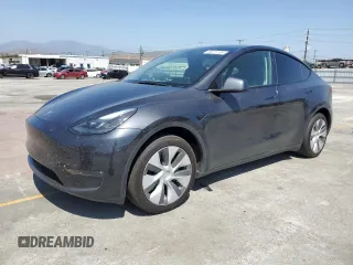 2024 Tesla Model Y Long Range с VIN 7SAYGDEE0RF062395, выставлен на аукционе Copart как лот 55071185 с пробегом 42 747 миль миль и Списание • Salvage title. История ставок и продаж доступна на DreamBid. Изображение 1.