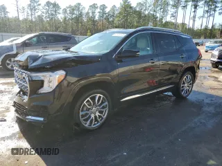 2023 GMC Terrain Denali z VIN 3GKALXEG1PL217617, wystawiony jako Copart lot #43938125 z przebiegiem 39 920 mil mil oraz Szkoda całkowita • Salvage title. Historia ofert i sprzedaży dostępna na DreamBid. Obrazek 1.