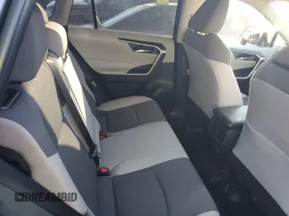 2024 Toyota RAV4 XLE with VIN 2T3P1RFV4RC483201, listed as a Copart auction lot 83233974 with 1,294 mi miles and Salvage Title. Bid and sale history available at carsss.com. Image 10.