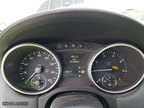 2008 Mercedes-Benz GL-Class 5.5L with VIN 4JGBF86E08A424305, listed as a Copart auction lot 84142524 with 203,885 mi miles and Salvage Title. Bid and sale history available at carsss.com. Image 9.