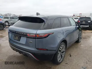 2018 Land Rover Range Rover Velar R-Dynamic HSE with VIN SALYM2RX8JA720671, listed as a IAAI auction lot 41556928 with 1 mi miles. Bid and sale history available at carsss.com. Image 4.
