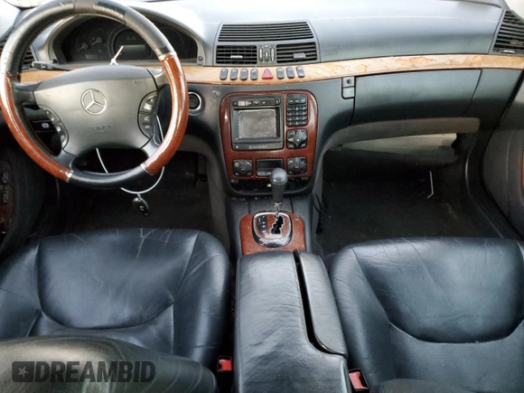 2001 Mercedes-Benz S-Class with VIN WDBNG70J51A156970, listed as a Copart auction lot 88227025 with 196,797 mi miles and Salvage Title. Bid and sale history available at carsss.com. Image 8.