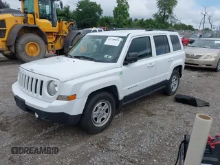 2015 Jeep Patriot Sport with VIN 1C4NJRBB9FD248139, listed as a IAAI auction lot 42728029 with 157,224 mi miles and . Bid and sale history available at DreamBid. Image 2.