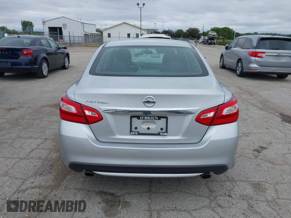 2017 Nissan Altima SV with VIN 1N4AL3AP9HC476384, listed as a IAAI auction lot 42331324 with 175,795 mi miles and . Bid and sale history available at DreamBid. Image 16.