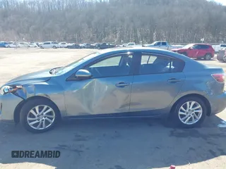 2012 Mazda 3 i Grand Touring with VIN JM1BL1W88C1691604, listed as a IAAI auction lot 41722746 with 98,322 mi miles. Bid and sale history available at carsss.com. Image 14.