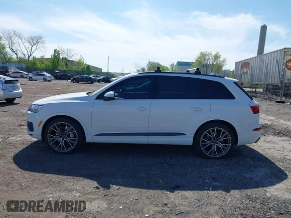 2019 Audi Q7 Prestige z VIN WA1VAAF77KD042653, wystawiony jako IAAI lot #42094332 z przebiegiem 73 489 mil mil oraz . Historia ofert i sprzedaży dostępna na DreamBid. Obrazek 14.