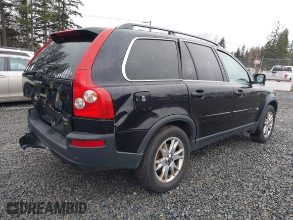2006 Volvo XC90 4.4L V8 with VIN YV4CZ852661294452, listed as a IAAI auction lot 41720039 with 182,645 mi miles. Bid and sale history available at carsss.com. Image 4.
