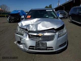 2012 Chevrolet Cruze LT w/2LT with VIN 1G1PG5SC8C7100107, listed as a Copart auction lot 52460855 with 118,447 mi miles and Salvage Title. Bid and sale history available at carsss.com. Image 5.