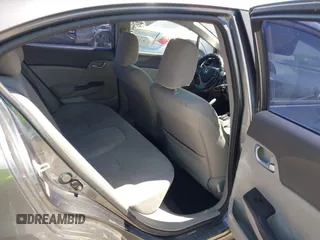 2012 Honda Civic LX z VIN 19XFB2F57CE012290, wystawiony jako IAAI lot #42030870 z przebiegiem 191 886 mil mil oraz . Historia ofert i sprzedaży dostępna na DreamBid. Obrazek 8.