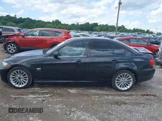2011 BMW 3 Series 328i xDrive with VIN WBAPK7C52BA973481, listed as a IAAI auction lot 42553920 with 212,432 mi miles and . Bid and sale history available at DreamBid. Image 13.