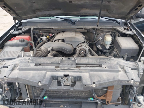 2007 Chevrolet Suburban LT with VIN 3GNFK16307G128456, listed as a IAAI auction lot 42374506 with 161,471 mi miles and . Bid and sale history available at DreamBid. Image 10.