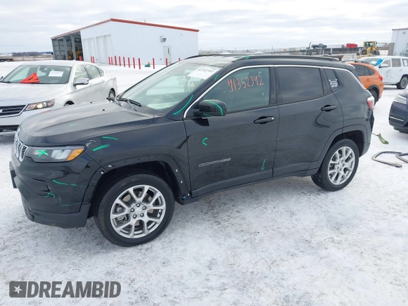 2024 Jeep Compass Latitude Lux with VIN 3C4NJDFN8RT103518, listed as a IAAI auction lot 41352342 with 13,535 mi miles and . Bid and sale history available at DreamBid. Image 18.
