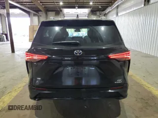 2021 Toyota Sienna XSE with VIN 5TDDRKEC5MS029633, listed as a Copart auction lot 54865605 with 320,217 mi miles and Salvage title. Bid and sale history available at DreamBid. Image 6.