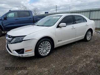 2010 Ford Fusion Hybrid z VIN 3FADP0L38AR170570, wystawiony jako Copart lot #53788455 z przebiegiem 127 407 mil mil oraz Szkody całkowita. Historia ofert i sprzedaży dostępna na DreamBid. Obrazek 1.