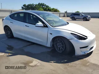 2023 Tesla Model 3 z VIN 5YJ3E1EA8PF418579, wystawiony jako Copart lot #54108945 z przebiegiem 68 444 mil mil oraz Szkoda całkowita • Salvage title. Historia ofert i sprzedaży dostępna na DreamBid. Obrazek 4.
