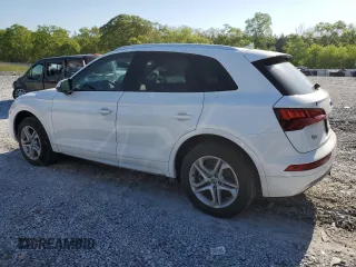 2018 Audi Q5 Premium with VIN WA1ANAFY8J2004645, listed as a Copart auction lot 52393465 with 128,601 mi miles and Clean Title. Bid and sale history available at carsss.com. Image 2.