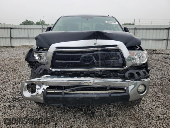 2013 Toyota Tundra z VIN 5TFUM5F19DX043560, wystawiony jako Copart lot #58563065 z przebiegiem 222 752 mil mil oraz Szkoda całkowita • Salvage title. Historia ofert i sprzedaży dostępna na DreamBid. Obrazek 5.