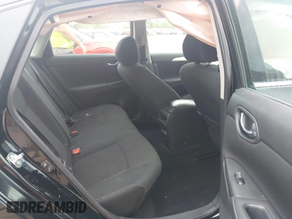 2019 Nissan Sentra SR with VIN 3N1AB7AP6KY209841, listed as a IAAI auction lot 41925545 with 94,926 mi miles. Bid and sale history available at carsss.com. Image 8.