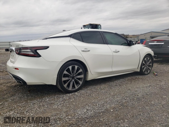 2019 Nissan Maxima Platinum z VIN 1N4AA6AV0KC363601, wystawiony jako Copart lot #49549415 z przebiegiem 75 551 mil mil oraz Szkody całkowita. Historia ofert i sprzedaży dostępna na DreamBid. Obrazek 3.