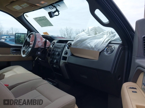 2011 Ford F-150 XL with VIN 1FTFX1EF0BFB59450, listed as a IAAI auction lot 41910213 with 106,603 mi miles and . Bid and sale history available at carsss.com. Image 5.