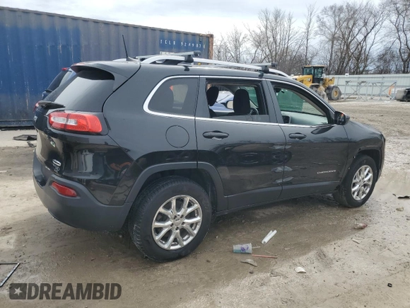 2016 Jeep Cherokee Latitude with VIN 1C4PJMCB7GW338356, listed as a Copart auction lot 51748115 with 114,795 mi miles and Clean Title. Bid and sale history available at carsss.com. Image 3.