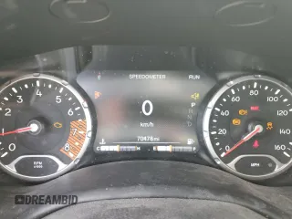 2019 Jeep Renegade Trailhawk z VIN ZACNJBC17KPK47657, wystawiony jako Copart lot #61077265 z przebiegiem 70 478 mil mil oraz Szkoda całkowita • Salvage title. Historia ofert i sprzedaży dostępna na DreamBid. Obrazek 9.