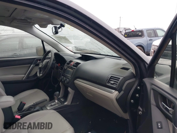 2014 Subaru Forester 2.5i Touring with VIN JF2SJAPC2EH552590, listed as a IAAI auction lot 41490583 with 84,538 mi miles. Bid and sale history available at carsss.com. Image 5.