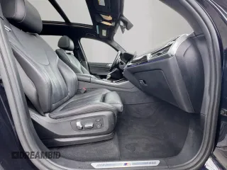 2019 BMW X5 xDrive40i z VIN 5UXCR6C51KLK89760, wystawiony jako Copart lot #58169415 z przebiegiem 167 446 mil mil oraz Tytuł czysty. Historia ofert i sprzedaży dostępna na DreamBid. Obrazek 5.