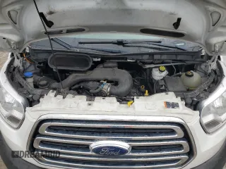 2019 Ford Transit Passenger XL with VIN 1FBZX2ZM2KKB05753, listed as a Copart auction lot 67327814 with 112,202 mi miles and Salvage Title. Bid and sale history available at DreamBid. Image 13.