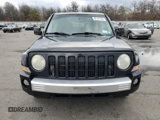 2010 Jeep Patriot Limited with VIN 1J4NF4GB0AD511652, listed as a Copart auction lot 82161234 with 173,164 mi miles and Clean Title. Bid and sale history available at carsss.com. Image 5.