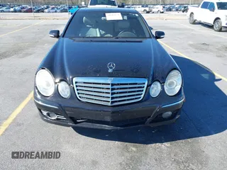 2008 Mercedes-Benz E-Class Luxury 3.5L with VIN WDBUF56X68B184781, listed as a IAAI auction lot 41812271 with 180,567 mi miles. Bid and sale history available at carsss.com. Image 6.