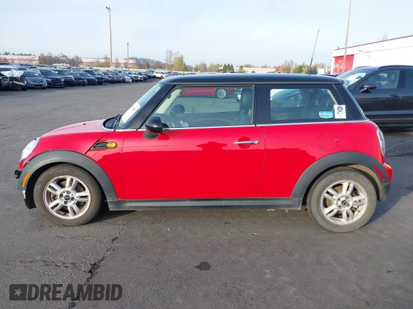 2012 MINI Hardtop with VIN WMWSU3C55CT257760, listed as a IAAI auction lot 40817805 with 63,973 mi miles and . Bid and sale history available at DreamBid. Image 15.