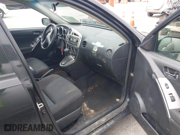 2007 Toyota Matrix STD z VIN 2T1KR32E77C672954, wystawiony jako IAAI lot #42290637 z przebiegiem 200 261 mil mil oraz . Historia ofert i sprzedaży dostępna na DreamBid. Obrazek 5.