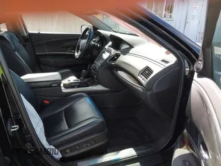 2015 Acura RLX Advance with VIN JH4KC1F93FC000981, listed as a IAAI auction lot 42146965 with 145,127 mi miles and . Bid and sale history available at DreamBid. Image 5.