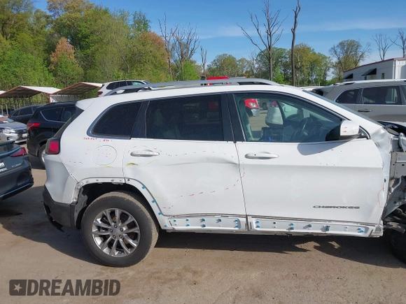 2021 Jeep Cherokee Altitude with VIN 1C4PJMLB6MD162634, listed as a IAAI auction lot 42102564 with 50,551 mi miles and . Bid and sale history available at DreamBid. Image 17.