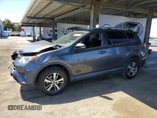 2018 Toyota RAV4 XLE with VIN 2T3WFREV5JW520774, listed as a Copart auction lot 58046745 with 48,205 mi miles and Salvage title. Bid and sale history available at DreamBid. Image 1.
