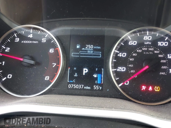 2019 Mitsubishi Eclipse Cross ES z VIN JA4AS3AA4KZ010739, wystawiony jako IAAI lot #41110833 z przebiegiem 75 037 mil mil oraz . Historia ofert i sprzedaży dostępna na DreamBid. Obrazek 7.